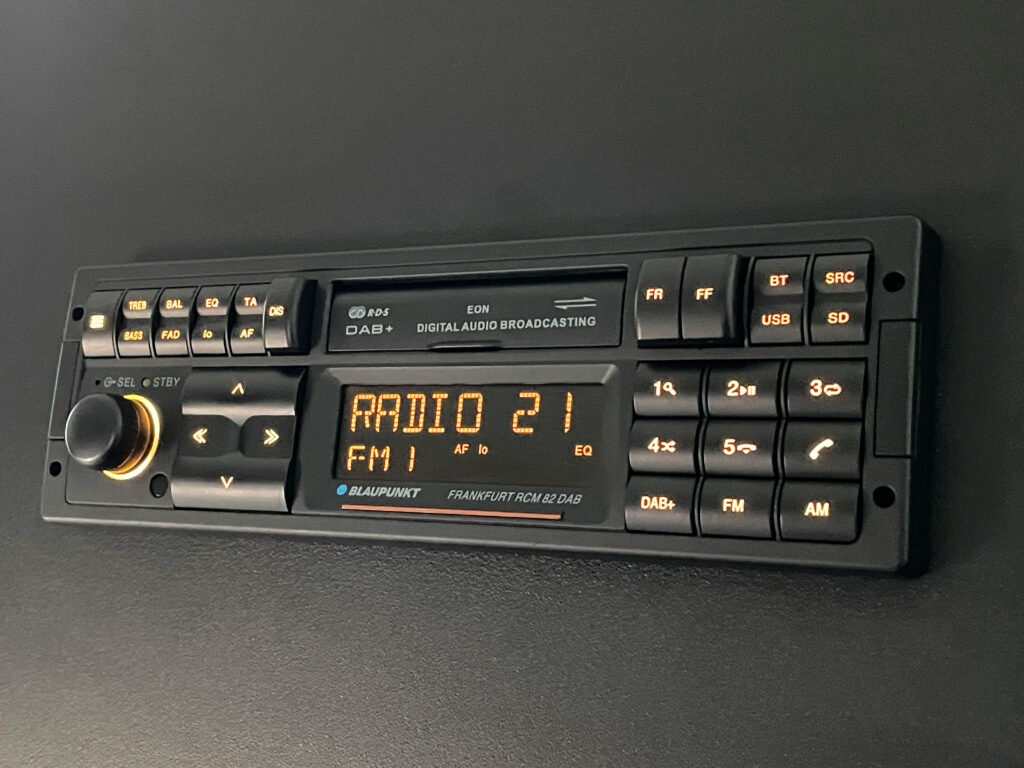BLAUPUNKT FRANKFURT RCM 82 DAB BLAUPUNKT FRANKFURT RCM 82 DAB