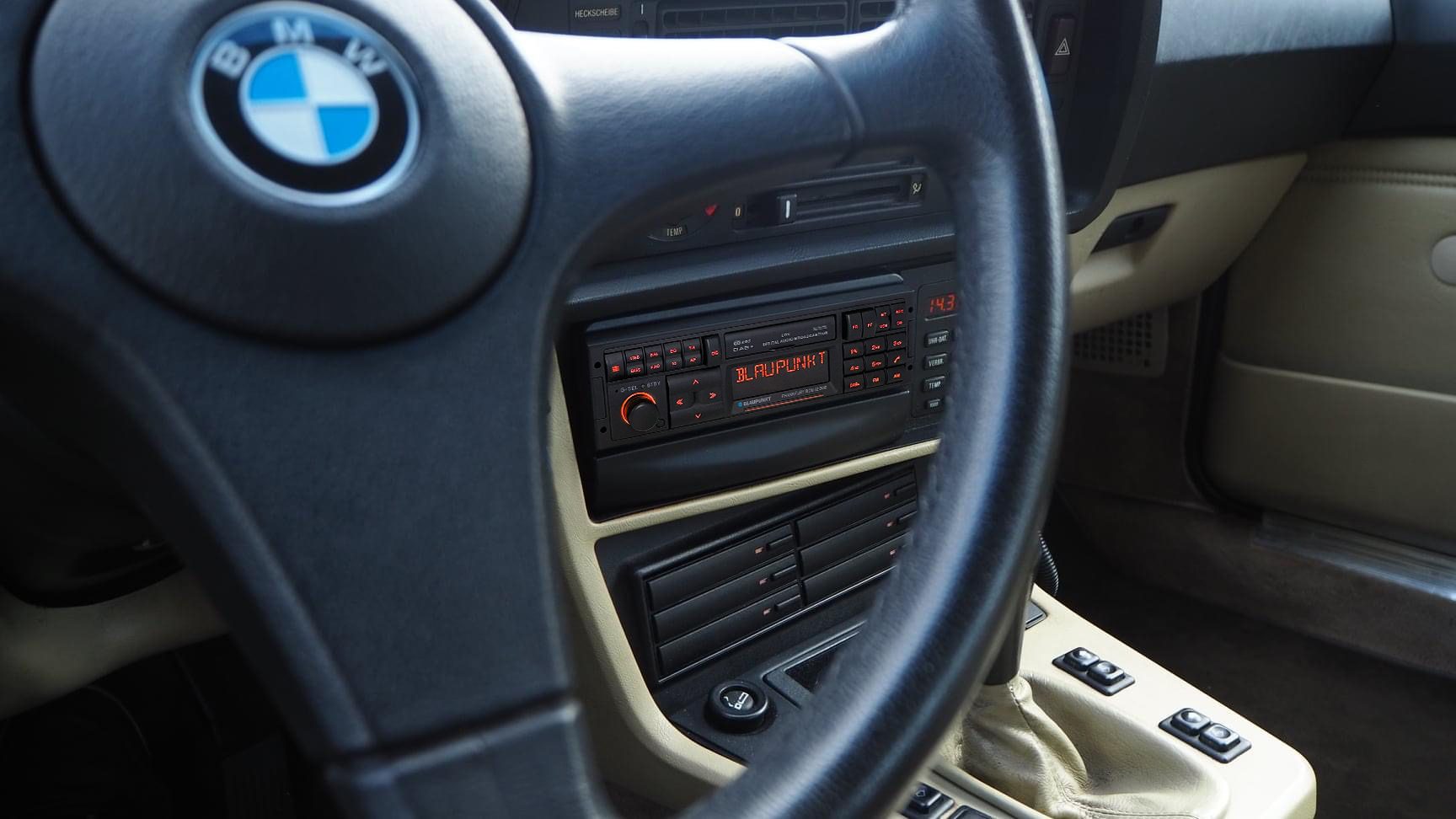 BLAUPUNKT FRANKFURT RCM 82 DAB BLAUPUNKT FRANKFURT RCM 82 DAB