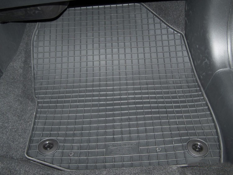 Cik HONDA CIVIC HB 2012+ Πατάκια Μαρκέ Λάστιχο Cik HONDA CIVIC HB 2012+ Πατάκια Μαρκέ Λάστιχο