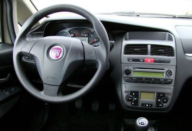 LENOVO SSZ 12129_CPA (9inc) MULTIMEDIA TABLET for FIAT LINEA mod. 2007-2011 LENOVO SSZ 12129_CPA (9inc) MULTIMEDIA TABLET for FIAT LINEA mod. 2007-2011