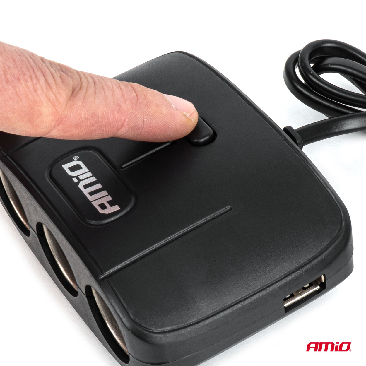 ΑΝΤΑΠΤΟΡΑΣ ΑΝΑΠΤΗΡΑ 12/24V 100W ΜΑΥΡΟΣ/3 ΘΕΣΕΙΣ/2xUSB-A /ΚΟΥΜΠΙ ON-OFF/ΚΑΛΩΔΙΟ 70cm AMIO - 1 Τεμ. ΑΝΤΑΠΤΟΡΑΣ ΑΝΑΠΤΗΡΑ 12/24V 100W ΜΑΥΡΟΣ/3 ΘΕΣΕΙΣ/2xUSB-A /ΚΟΥΜΠΙ ON-OFF/ΚΑΛΩΔΙΟ 70cm AMIO - 1 Τεμ.