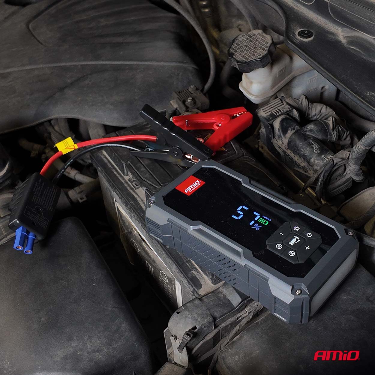 Amio - Φορητός Εκκινητής Μπαταρίας 4 σε 1 τύπου Jump Starter με Κομπρεσέρ Αέρα Φως LED και Powerbank τάση λειτουργίας 12V απόδοσης 7.2Ah 600A για Επιβατικά Αυτοκίνητα - 1 τεμ. (04674/AM) Amio - Φορητός Εκκινητής Μπαταρίας 4 σε 1 τύπου Jump Starter με Κομπρεσέρ Αέρα Φως LED και Powerbank τάση λειτουργίας 12V απόδοσης 7.2Ah 600A για Επιβατικά Αυτοκίνητα - 1 τεμ. (04674/AM)