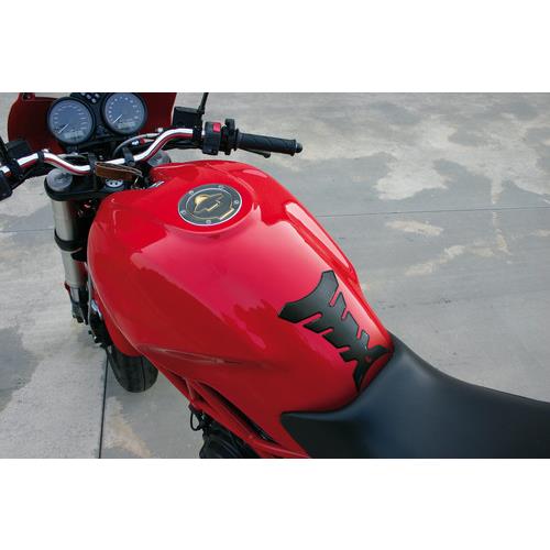 Lampa Αυτοκόλλητο Ρεζερβουαρ Ψαροκόκαλο PRO-TANK X1 CARBON Lampa Αυτοκόλλητο Ρεζερβουαρ Ψαροκόκαλο PRO-TANK X1 CARBON