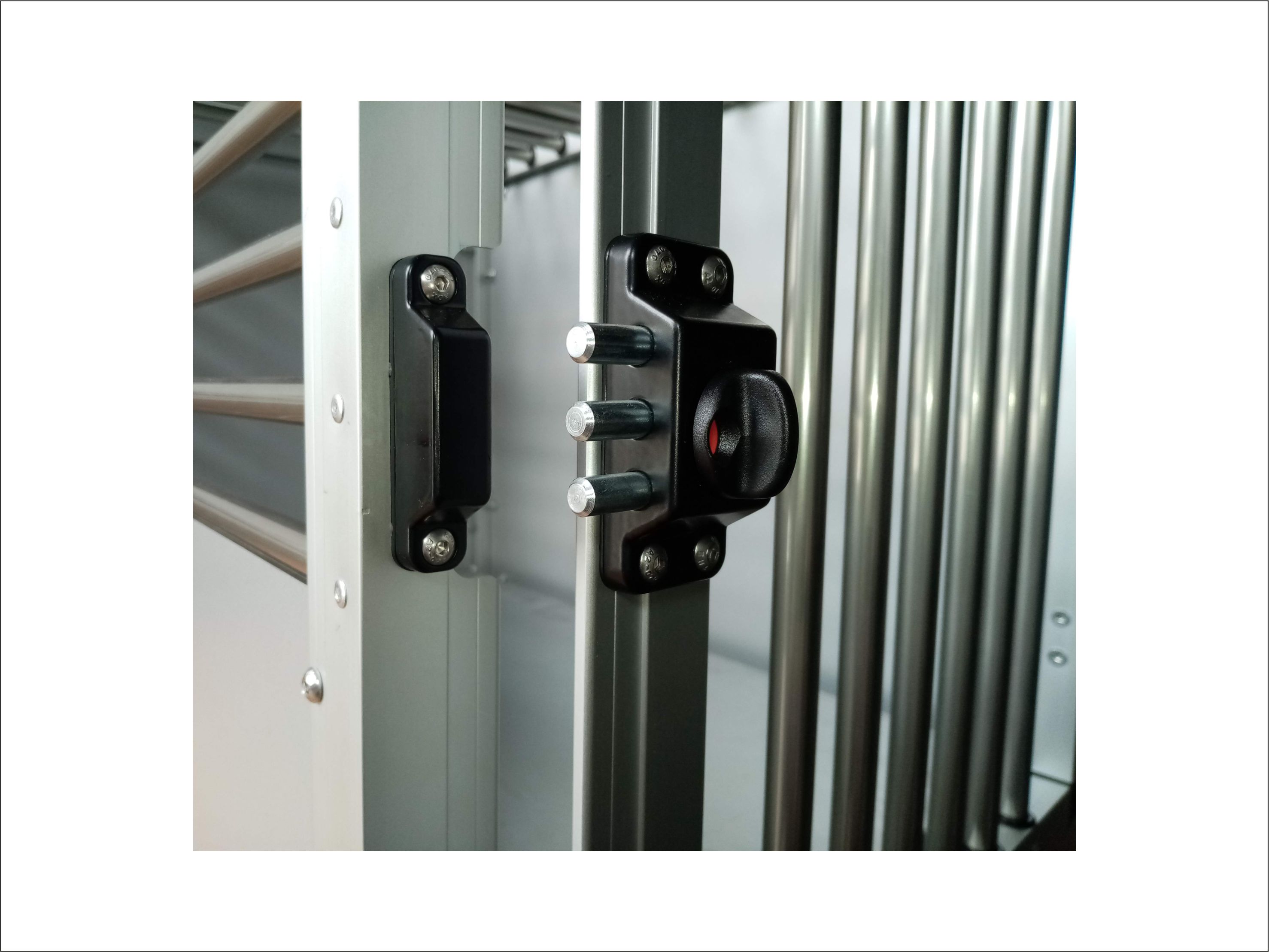 IQ BOX Κλουβί Αυτοκινήτου Μεταφοράς Σκύλου εως 18kg. Διαστάσεις: 63x54x50cm